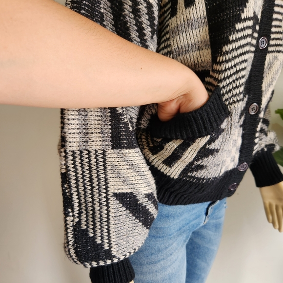 Mohair Wool Fanci Vintage Cardigan Trival Print Size M oversized Black Color - Picture 8 of 14